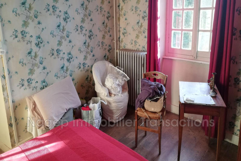 Maison - 275 m² - 5 pièces