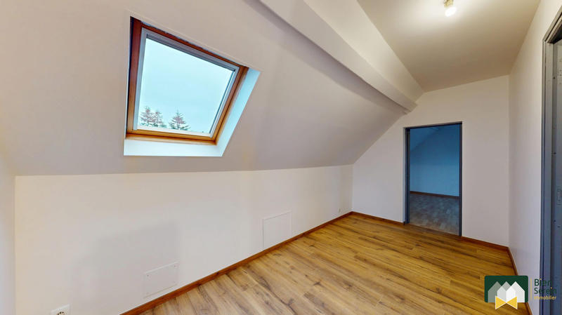 Maison - 101 m² - 5 pièces