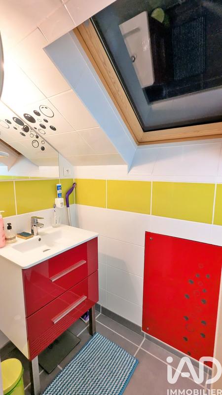 Maison - 121 m² - 5 pièces