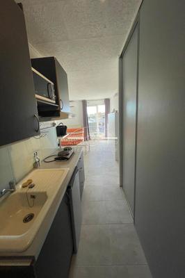 Studio - 28 m² - 1 pièce