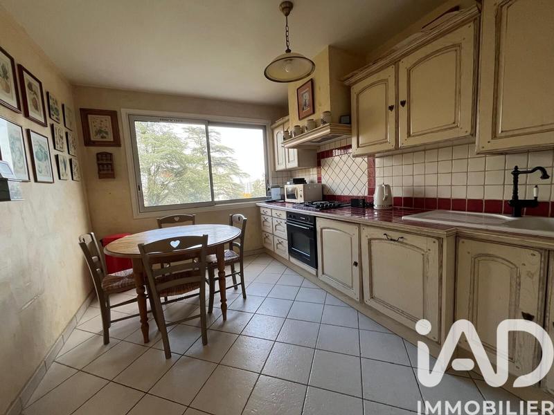 Appartement - 94 m² - 4 pièces