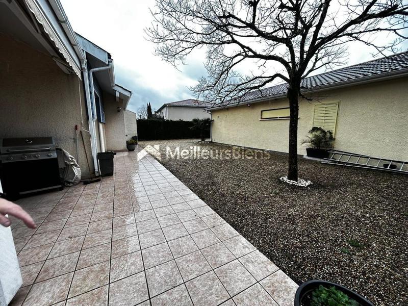 Maison - 142 m² - 7 pièces