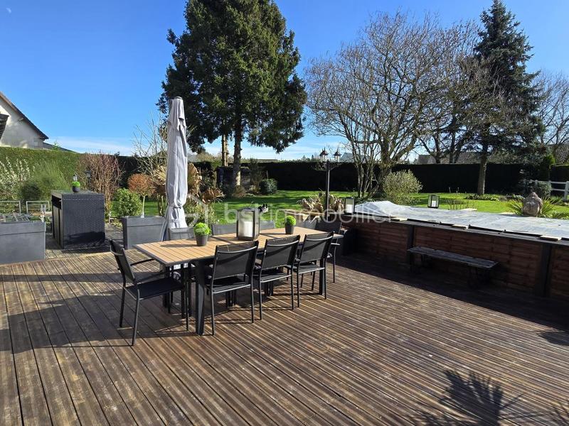 Pavillon - 155 m² - 6 pièces