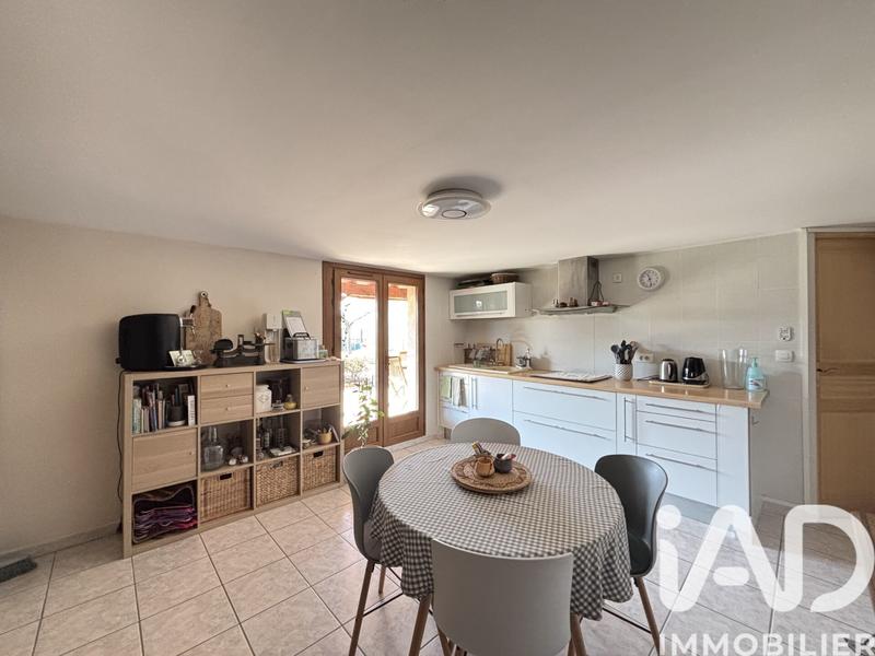 Maison - 143 m² - 7 pièces