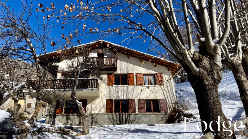 Appartement - 85 m² - 4 pièces