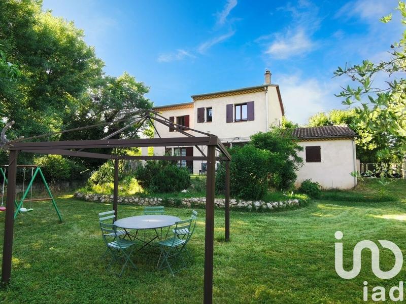 Maison - 152 m² - 6 pièces