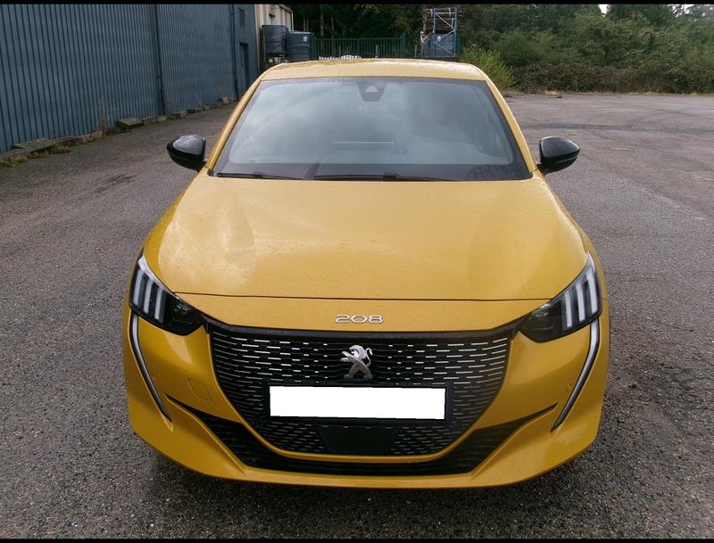 Peugeot 208 Ptech 100 Gt Pack Eat8