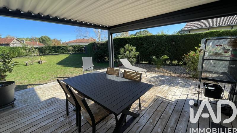 Maison - 96 m² - 4 pièces