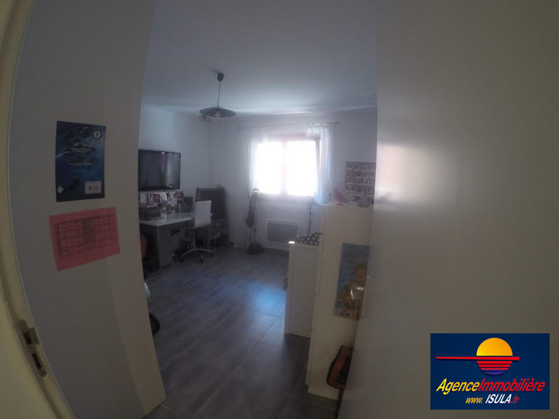 Appartement - 81 m² - 3 pièces