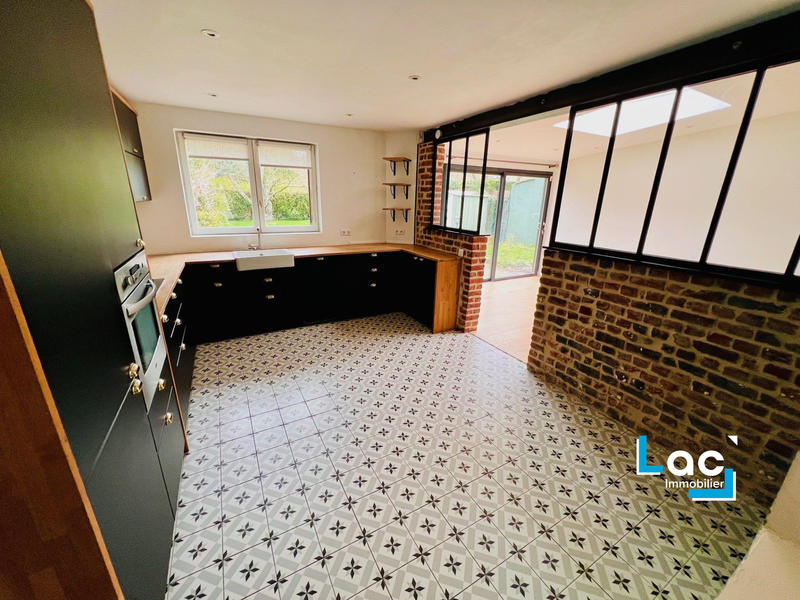 Maison ancienne - 179 m² - 7 pièces