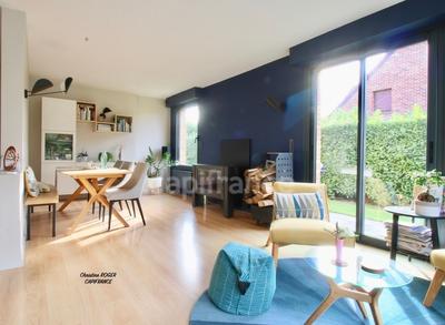 Maison - 200 m² - 8 pièces