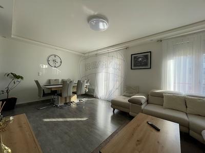 Appartement - 91 m² - 4 pièces