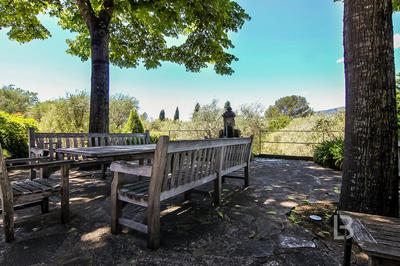 Maison - 368 m² - 10 pièces