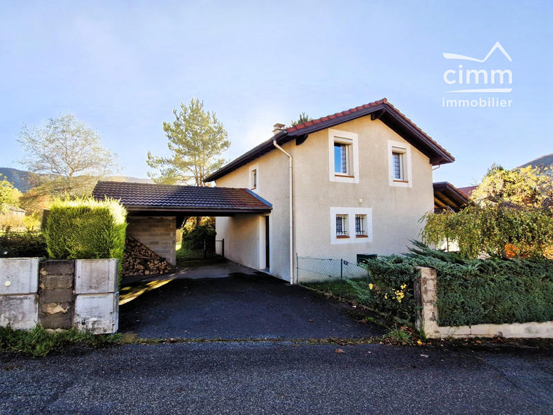 Maison - 107 m² - 4 pièces