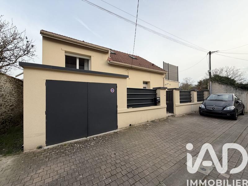 Maison - 82 m² - 4 pièces