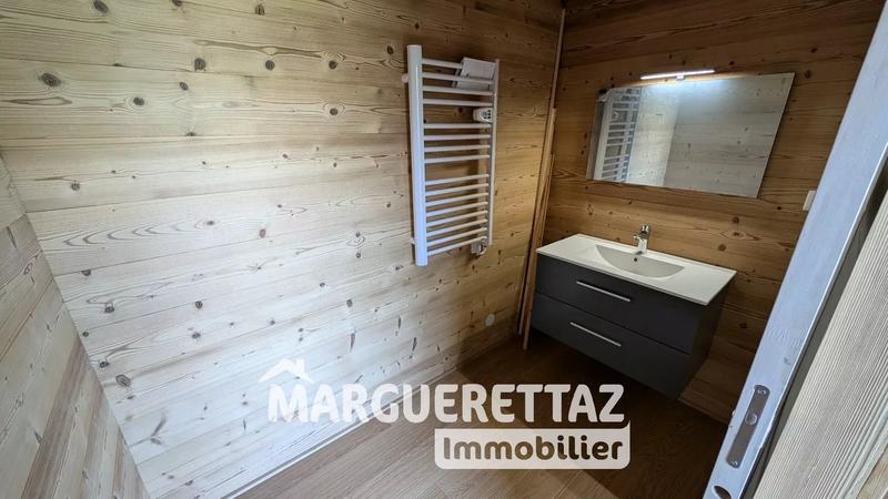 Maison - 237 m² - 7 pièces