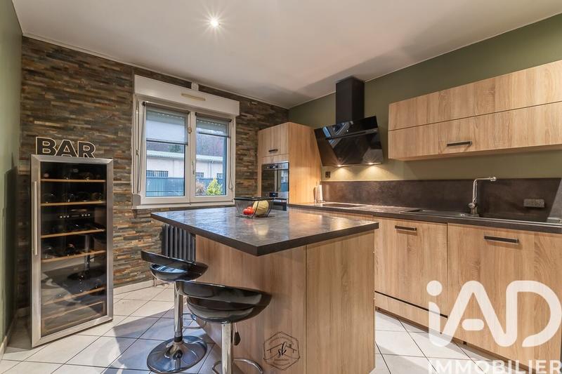 Maison - 105 m² - 6 pièces