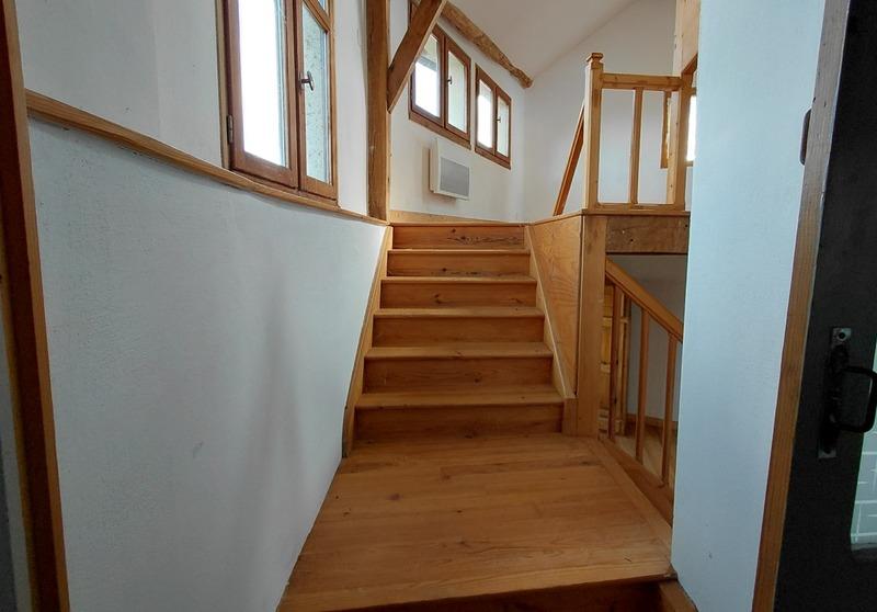 Maison - 220 m² - 8 pièces