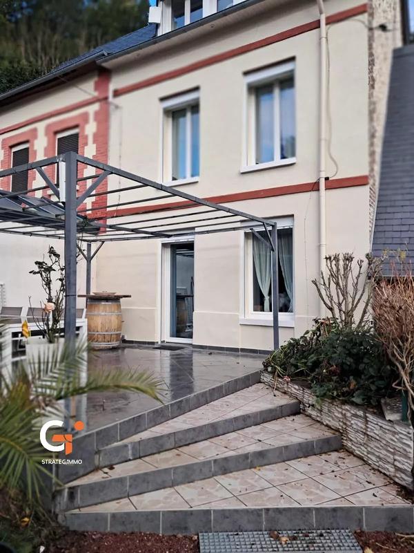 Maison - 89 m² - 5 pièces