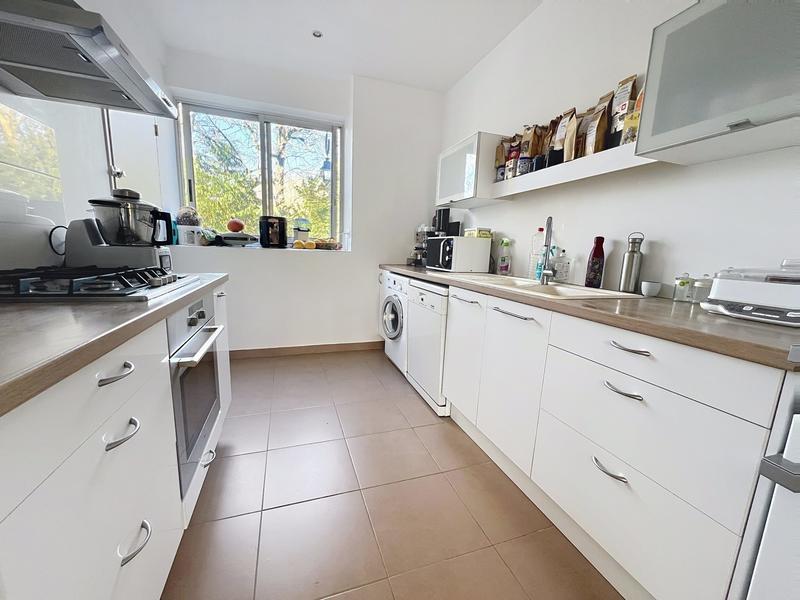 Appartement - 90 m² - 4 pièces