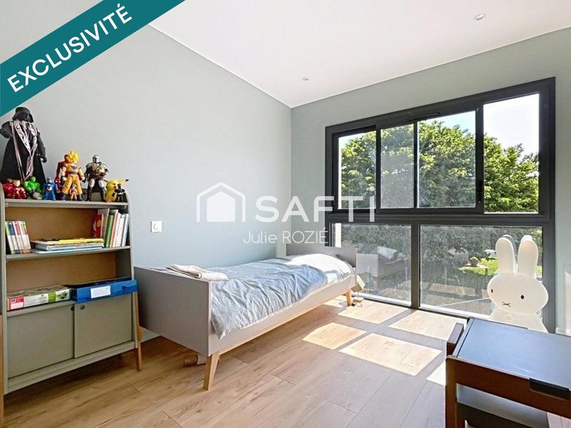 Maison - 138 m² - 5 pièces