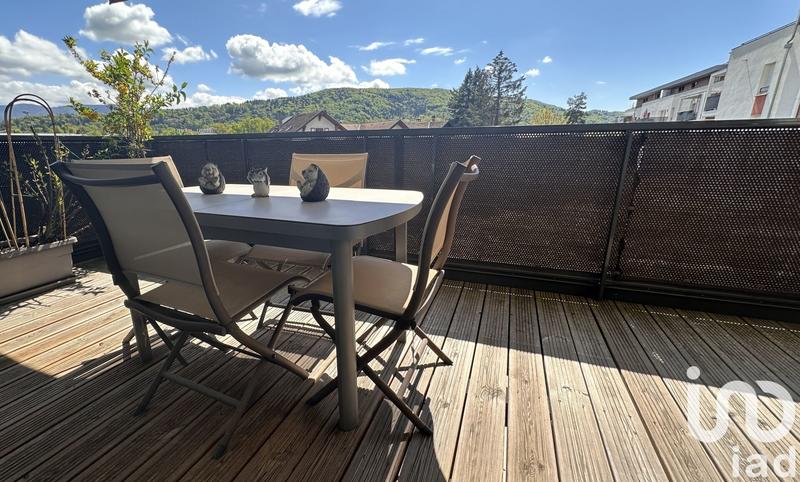 Appartement - 85 m² - 3 pièces