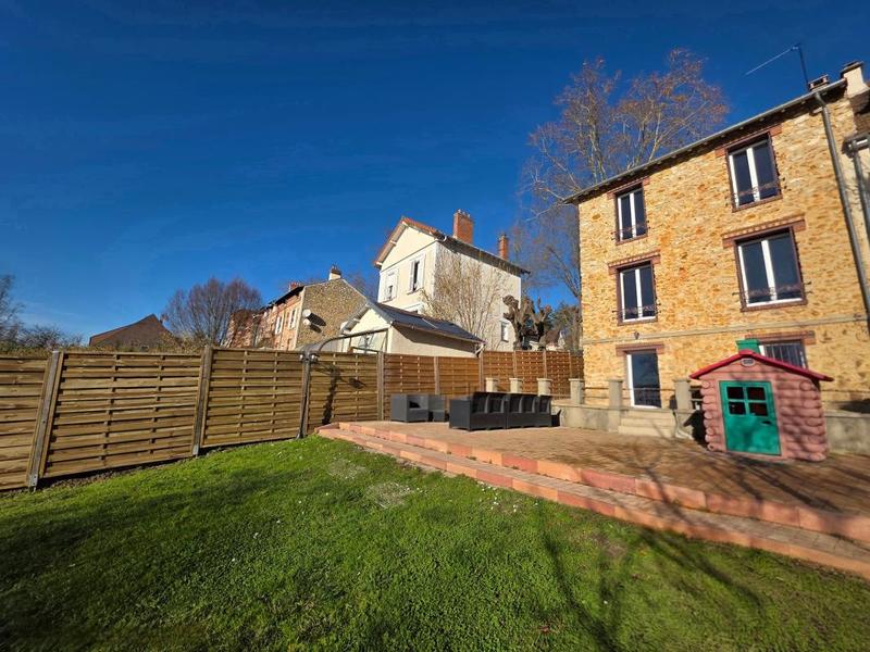 Maison - 109 m² - 5 pièces