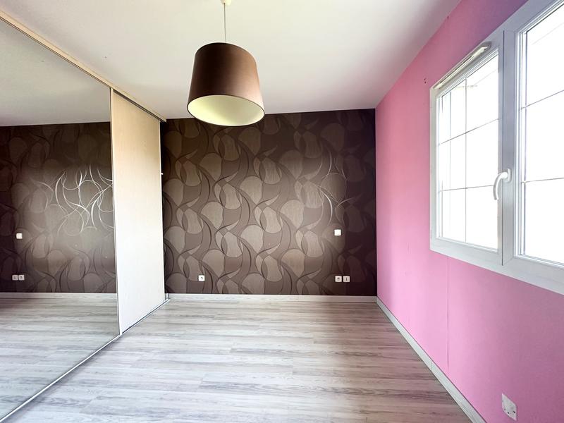 Maison - 104 m² - 5 pièces