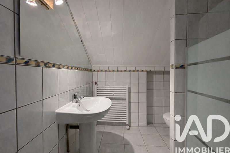 Maison - 180 m² - 7 pièces