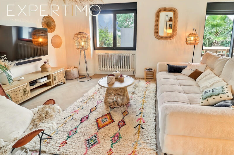 Maison - 145 m² - 6 pièces