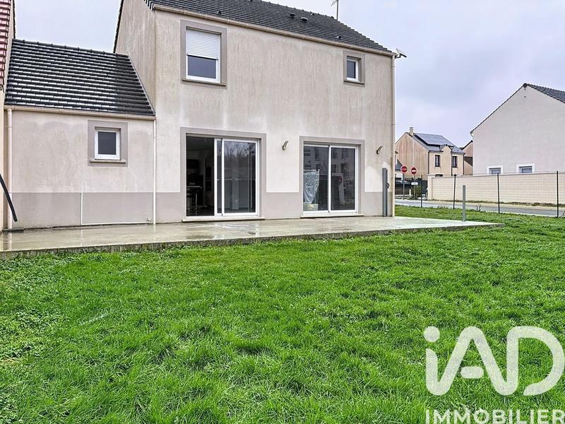 Maison - 103 m² - 5 pièces