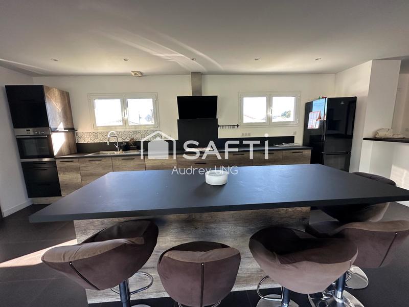 Maison - 122 m² - 5 pièces