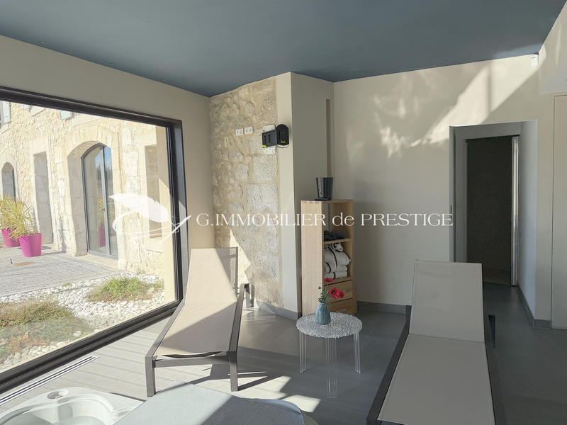 Mas - 464 m² - 10 pièces