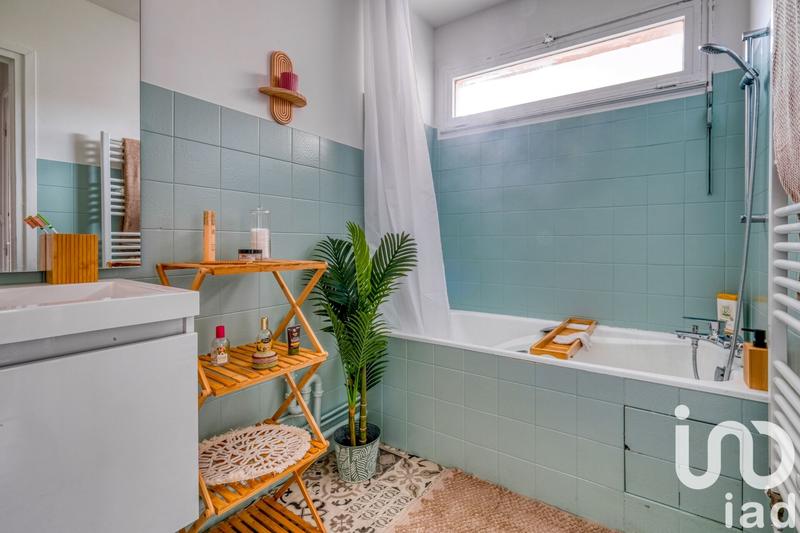 Appartement - 77 m² - 4 pièces