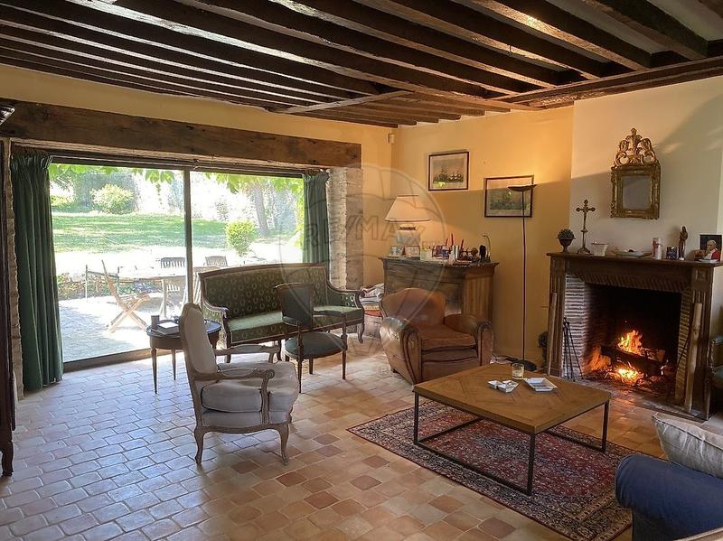 Maison - 166 m² - 6 pièces