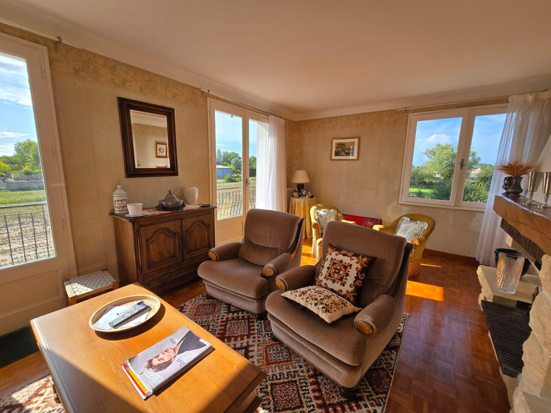 Maison - 146 m² - 8 pièces