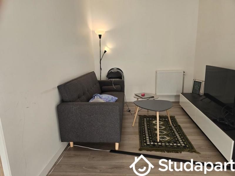 Chambre - 11 m² - 1 pièce