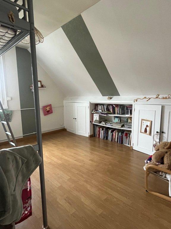 Pavillon - 94 m² - 4 pièces