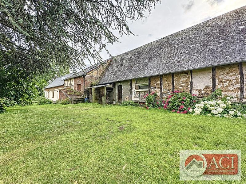 Maison - 4 800 m² - 6 pièces