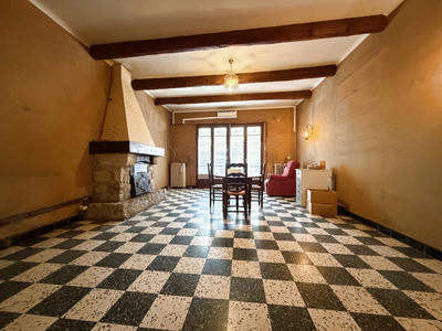 Maison de village - 198 m² - 8 pièces