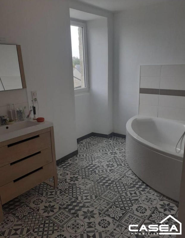 Maison ancienne - 152 m² - 6 pièces