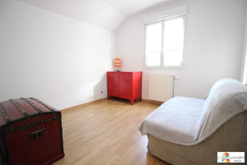 Maison - 84 m² - 5 pièces