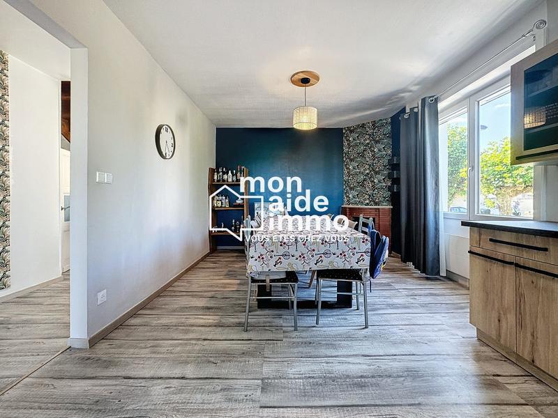 Maison - 140 m² - 5 pièces