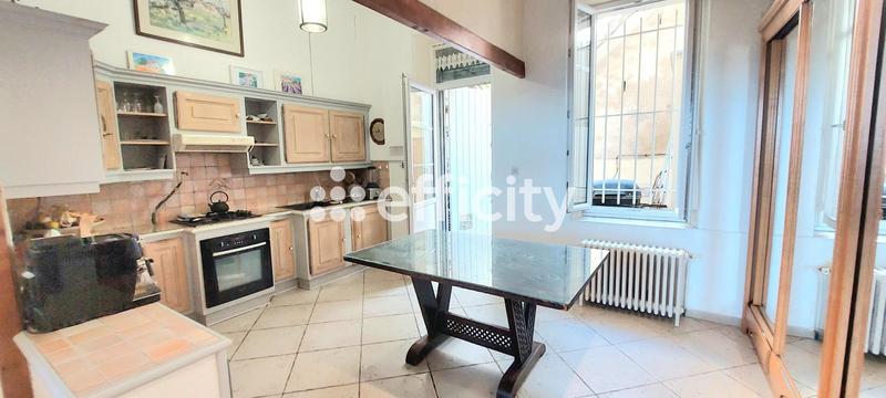 Maison - 160 m² - 6 pièces