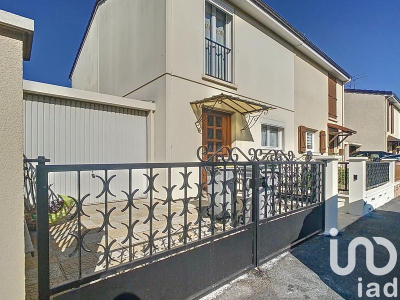 Maison de ville - 88 m² - 4 pièces