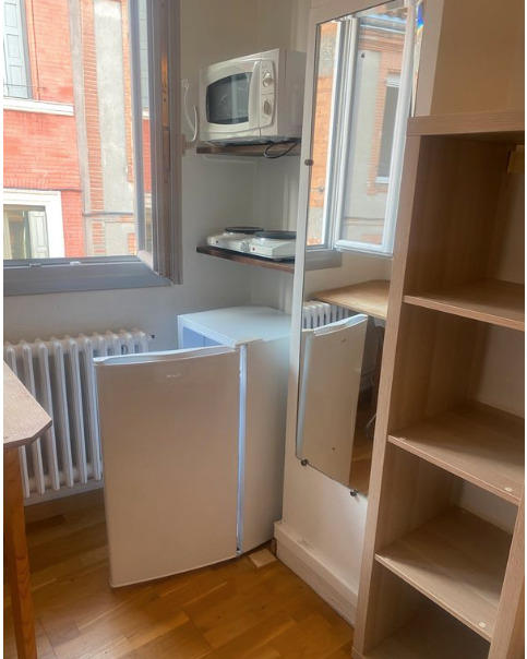 Studio - 12 m² - 1 pièce