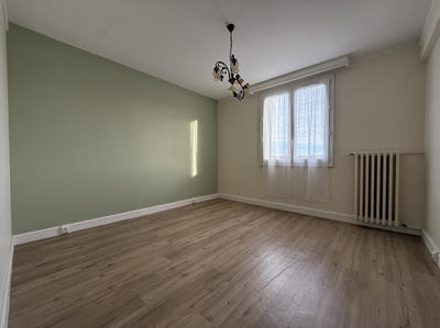 Appartement - 74 m² - 3 pièces