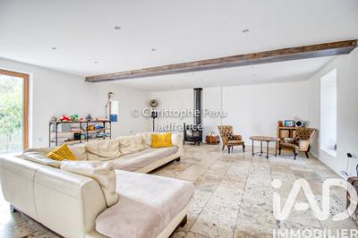 Maison - 229 m² - 9 pièces