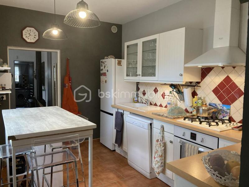 Maison traditionnelle - 104 m² - 5 pièces