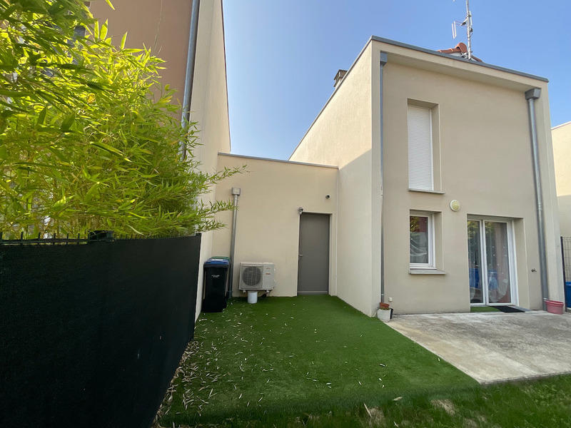 Maison - 67 m² - 3 pièces